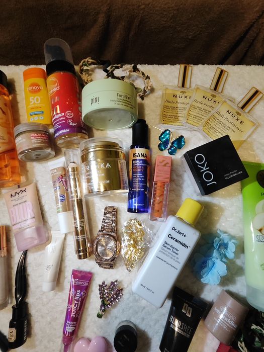 Ogromny zestaw kosmetyków mega paka kosmetyki