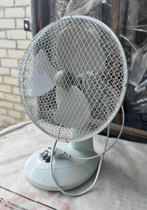 Вентилятор DELFA настольный