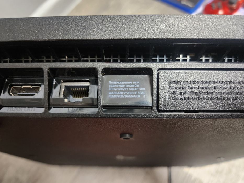 Продам PS4 на ssd 500 гб