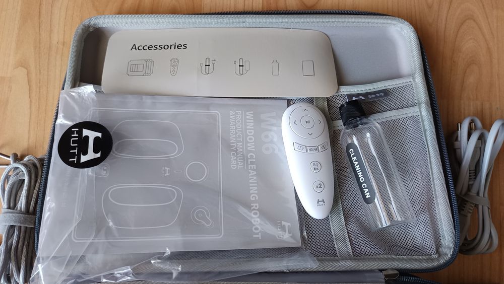 Hutt w66 Window cleaning robot