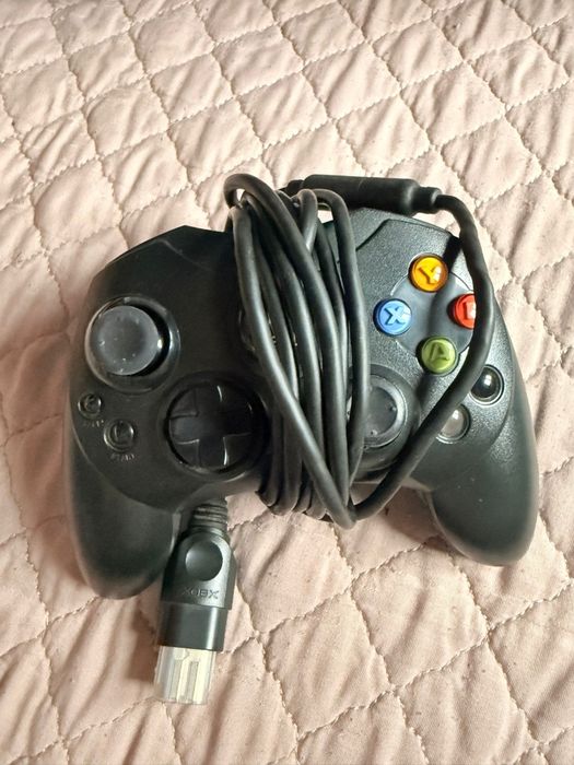Xbox Clássica Original 1.6 – Nova + 2 Controles + Comando TV + Jogos