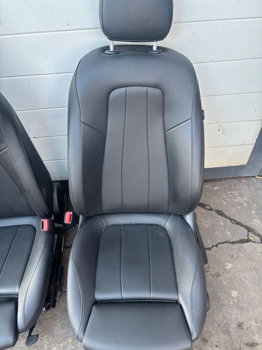 Fotele Kanapa skóry Mercedes A w177