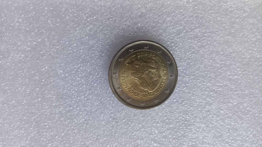 Moeda de 2€ portuguesa / Fernão-de-magalhães