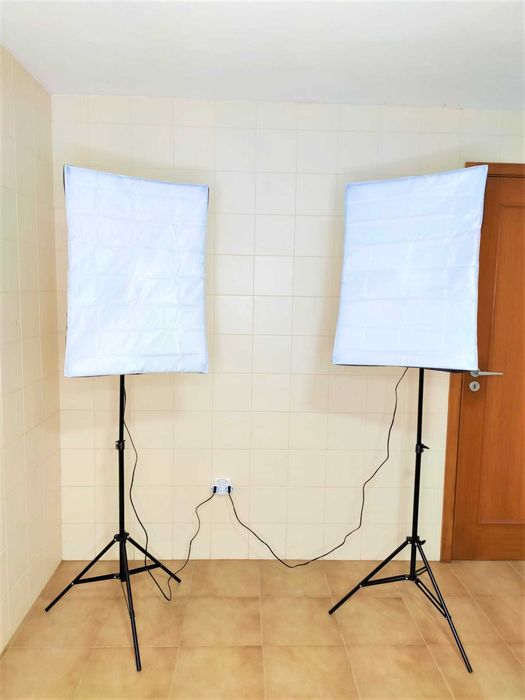 [NOVO] Kit [2 SoftBoxes 135W] + 2 Tripés + 2 Lâmpadas 135W + 1 Saco