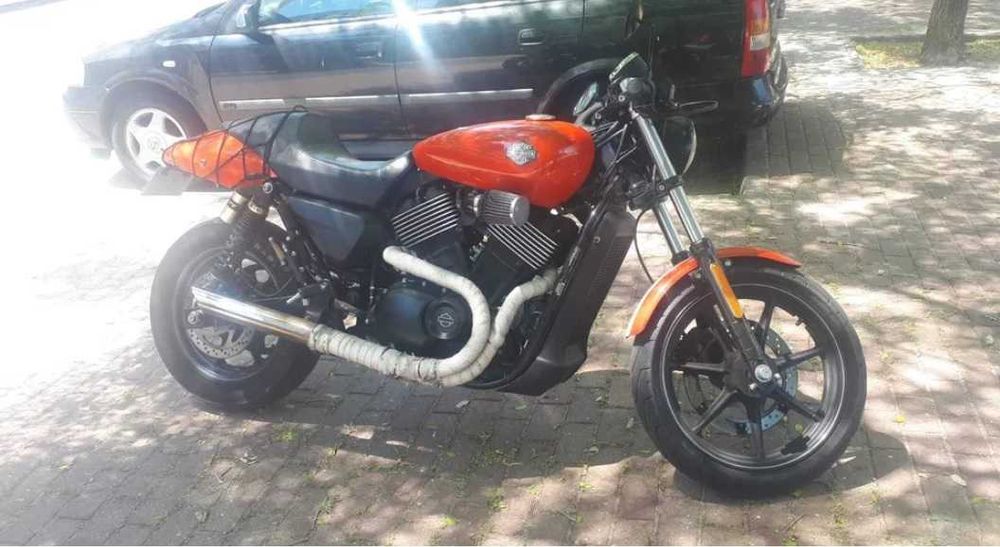 Harley-Davidson Street XG750 Cafe Racer | 28.000km | Como Nova