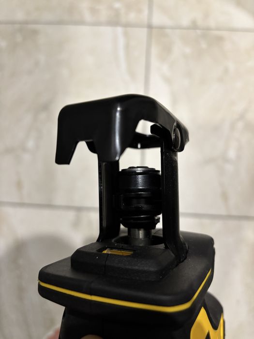 Шабельна пилка (Сабельная пила) DeWalt DCS369