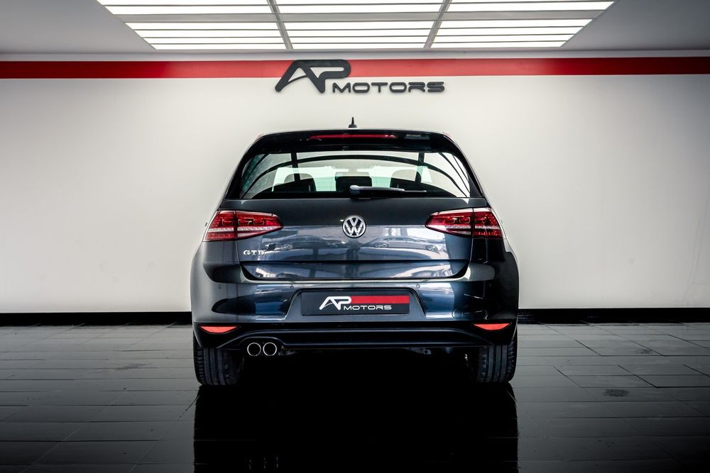 VW Golf 2.0 TDI GTD DSG