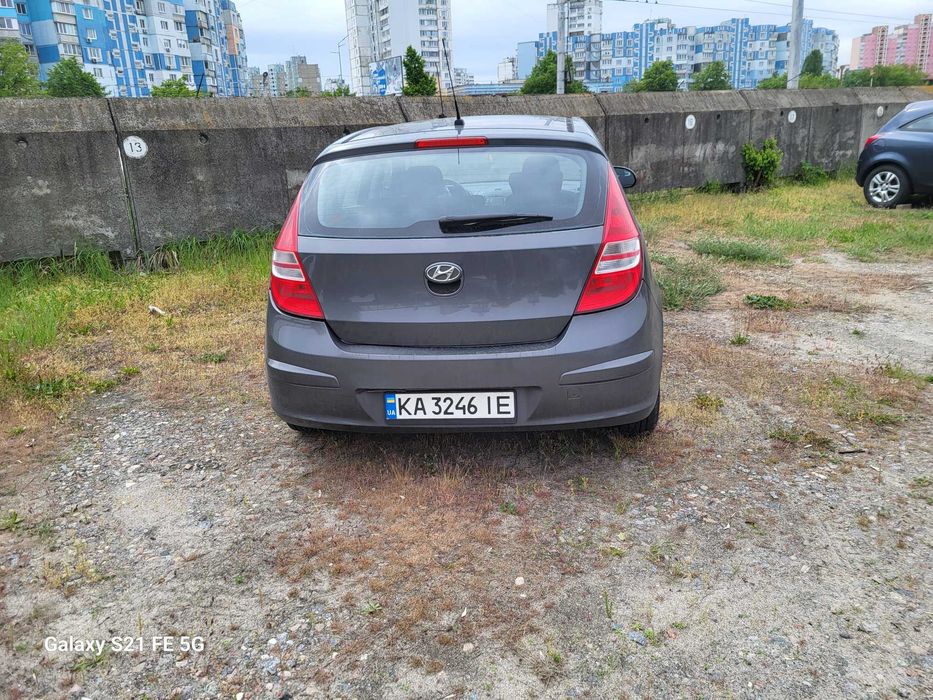 Надам авто в прокат/доставку/особистих цілей