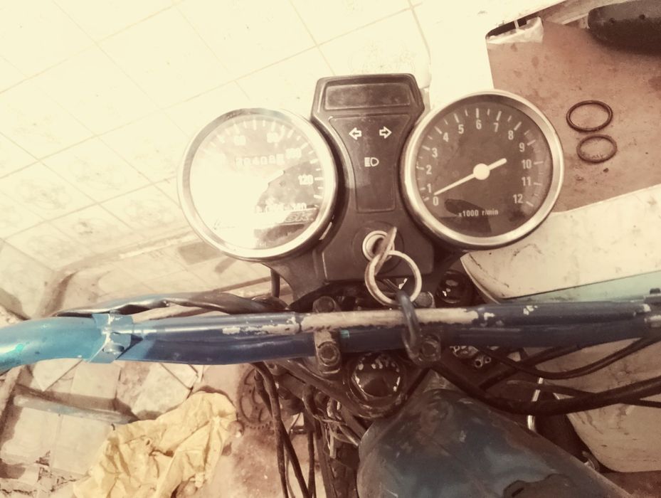 Продам спидометр де алфи делта робоча з тросиком