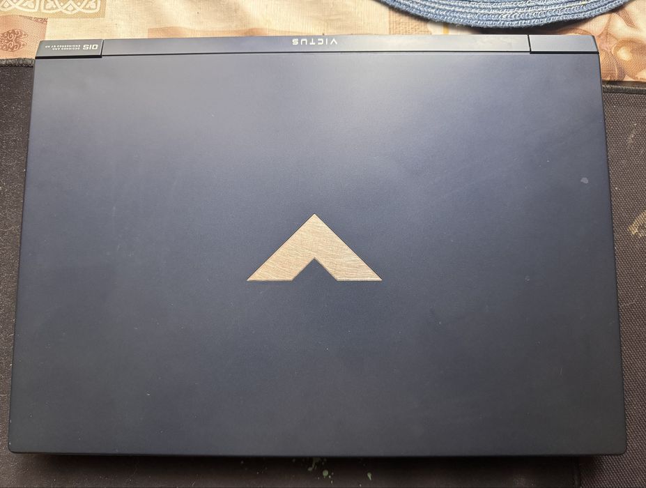 Продам, игровой ноутбук HP Victus 3050 6Gb, I5-13420, 16 ОЗУ