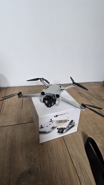 Dron dji mini 3 PRO RC-N1 + fly combo