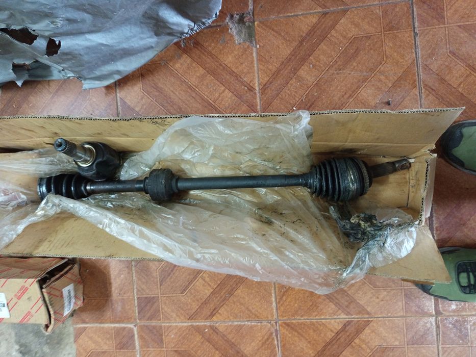 Peças diversas usadas Toyota