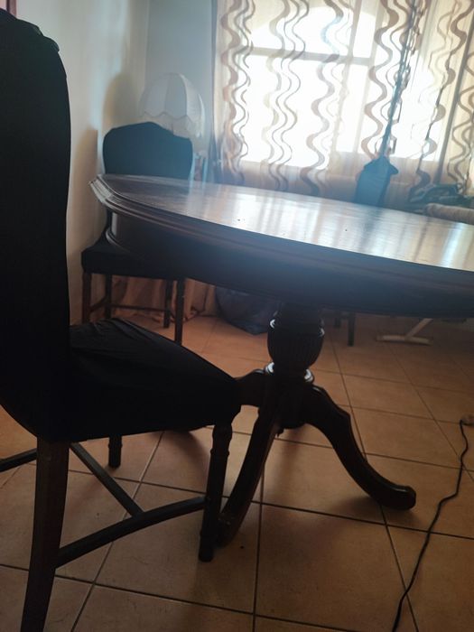 Mesa extensível mais cadeiras madeira