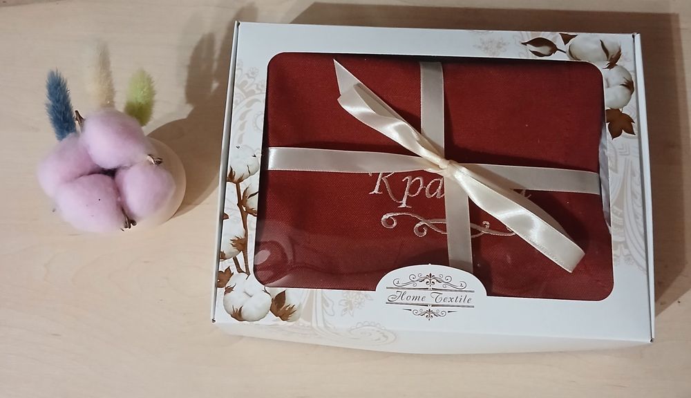 "Ти для мене..." Подарунковий набір серветки святковий набір для жінки