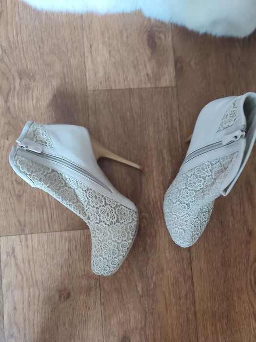 Весільні ботинки