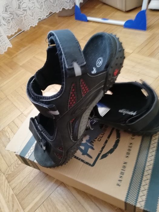 Nowe sandałki/sandały American Club w r 40/41  długość w 25,5 cm