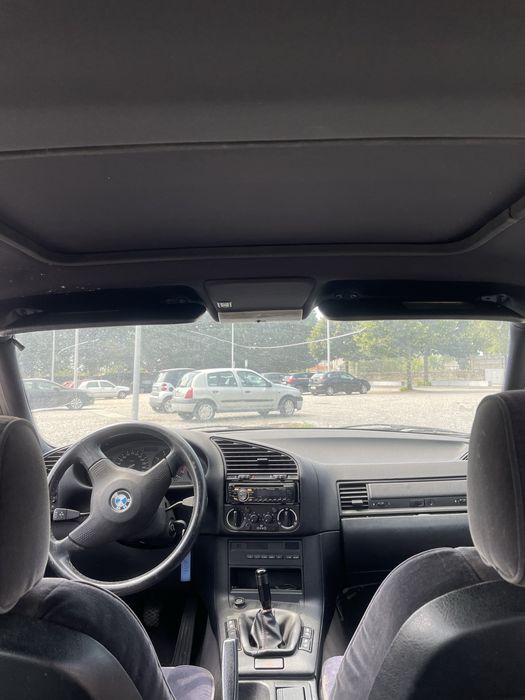 BMW E36 320i Sedan 1991