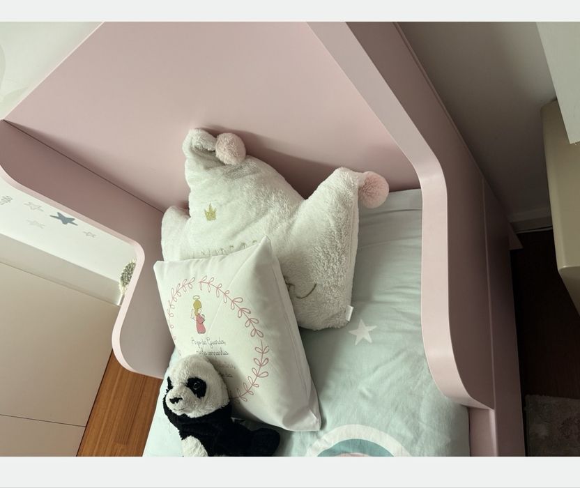 Cama menina IKEA  BUSUNGE cor de rosa (faço entrega)