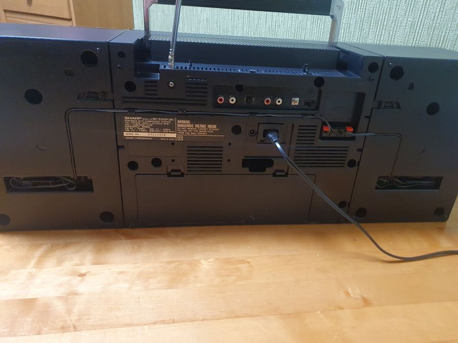 SHARP WF-939 магнитола