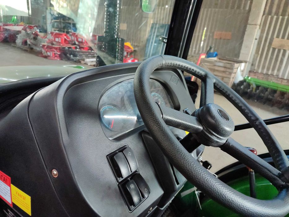 Трактор Ката 354 с кабиной с кондиционером Доставка без предоплаты