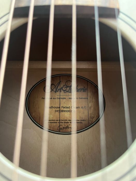 Guitarra Art & Lutherie (Godin) Roadhouse (Parlor) Trancoso (São Pedro ...