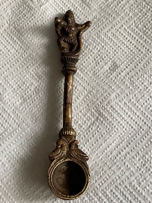 Stara łyżeczka z brązu