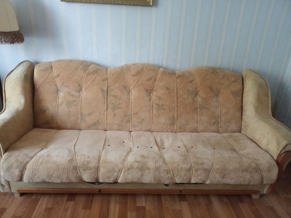 Продам диван и два кресла состоя б/у.