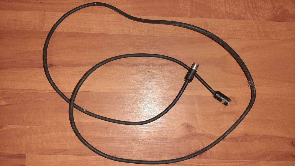 Шнур - кабель от советского магнитофона - радио