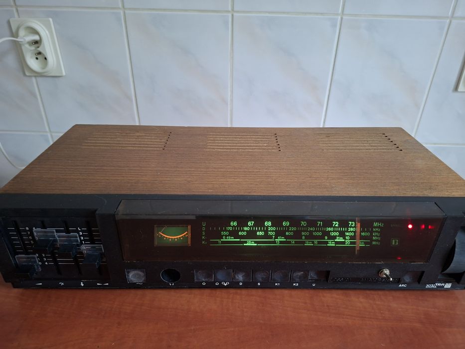 Amplituner Unitra Diora  DSS 101