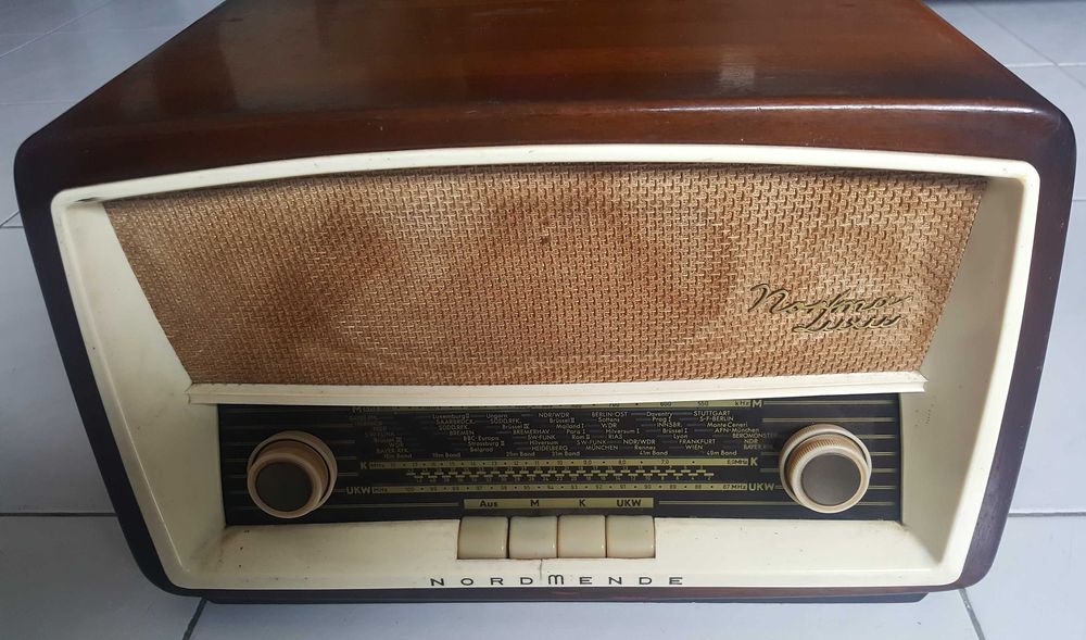 Nordmende Norma Luxus - Rádio a válvulas vintage