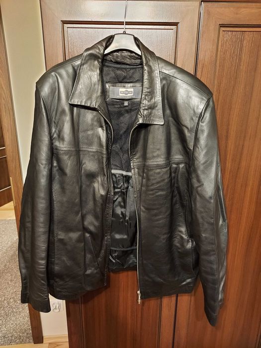 czarna kurtka skórzana - jesienno-zimowa