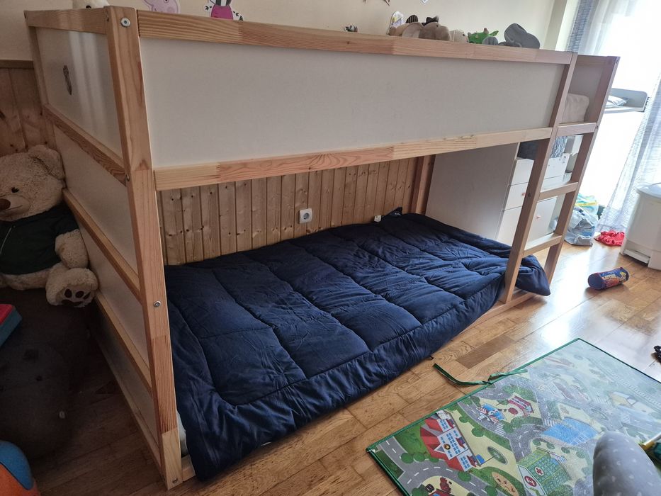 Cama beliche kura ikea