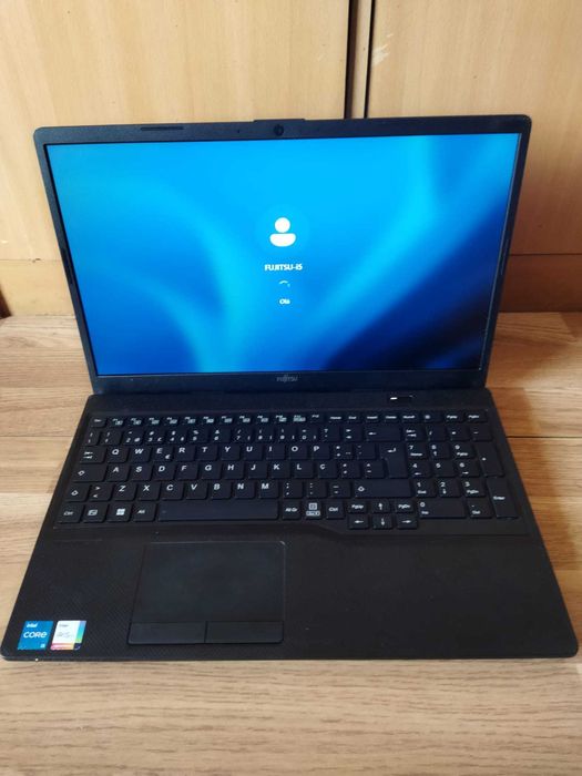 Portátil Fujitsu LifeBook A3511 da 11 Geraçao