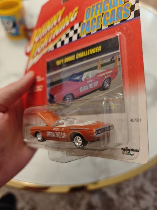 Johnny lightning 1971 Dodge challenger nie hot wheels rocznik 2001