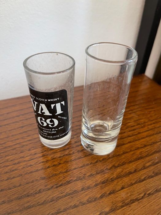 Copos de shot vintage