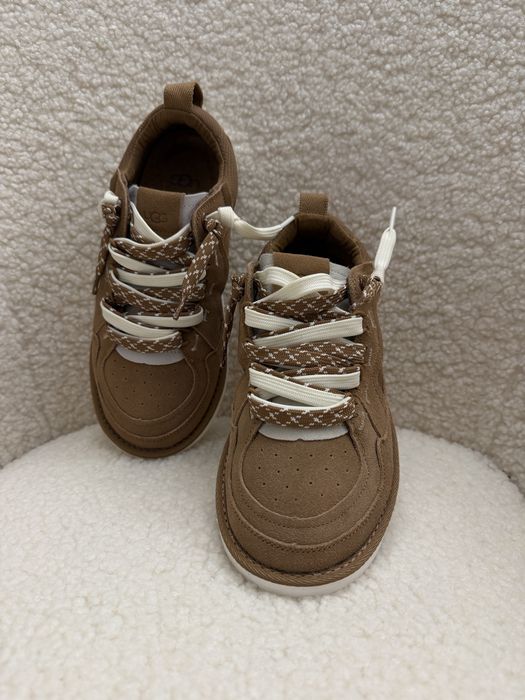 Кросівки черевики UGG