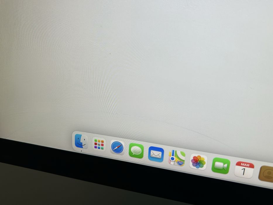 APPLE iMAC A2116 4K i7 3.2GHz 16GB 1TB SSD RP560X 4GB Pęknięta szyba!