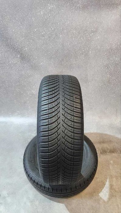 215.60.16 Goodyear Vector 4Seasons 2шт