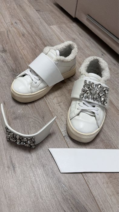 Белые Зимние женские кеды DATE (размер 36)