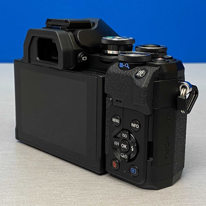 Olympus OM-D E-M10 Mark IV | 20.3MP | NOVA | 3 ANOS DE GARANTIA