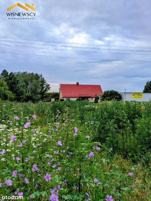 Dom mieszkalny z budynkami gospodarczymi w Glinie