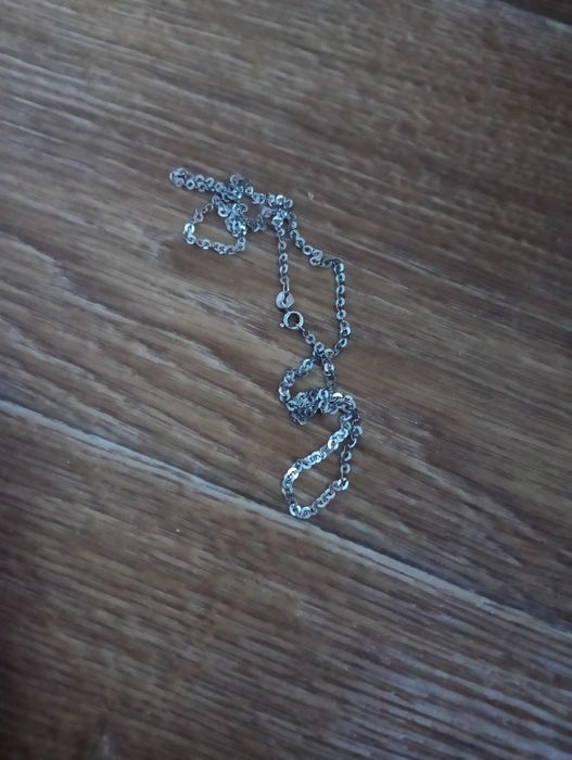 Серебряная цепочка.