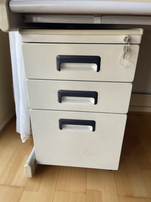 Desk with Drawer Unit64730160723330121
