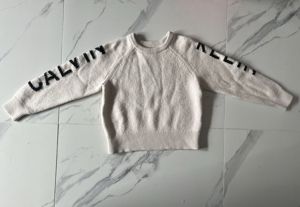 Sweter jak nowy Calvin Klein Jeans 128