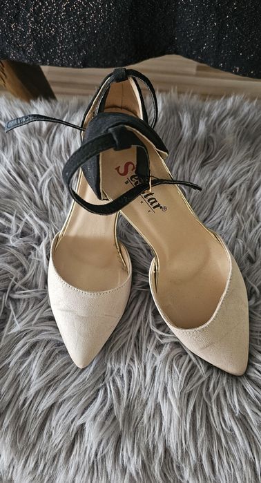 Buty na wygodnym obcasie w panterkę
