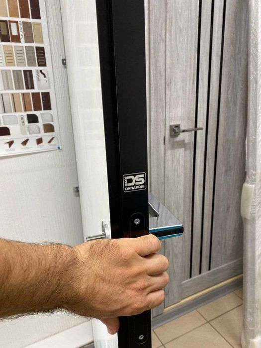 Дверь ПОД КЛЮЧ. Двери на заказ металлопластиковые ходные, межкомнатные