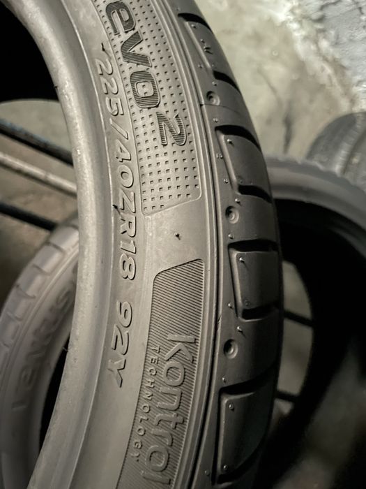 Шини 225/40/18 - 2шт Hankook Ventus S1 evo2