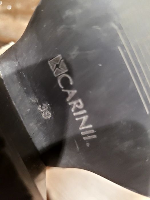 Botki Carinii beżowa skóra