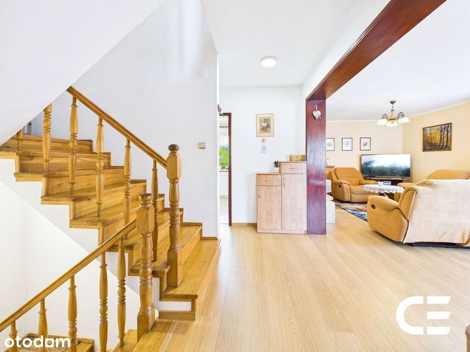 Oława – Gajcego | Dom 300 M² | 5 Pokoi | Ogród