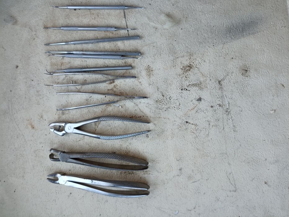 Медицинские инструменты для зубных врачей б.у.